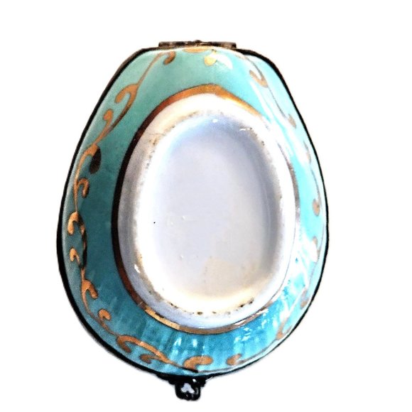 Vintage Porcelain Hinged Clam Shell Trinket Box ~ White/Aqua w/Floral, Gold Trim - Picture 6 of 13
